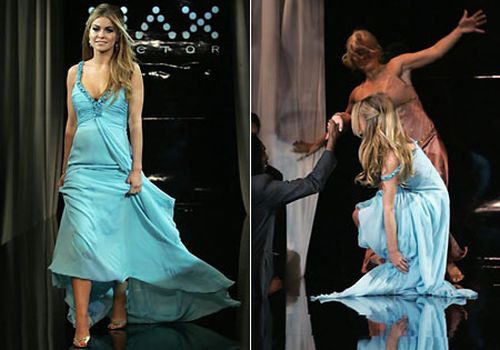 Catwalk Fails – When Models fall (26 pics)